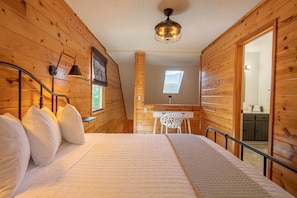 Winter Star Lodge - King Loft + Queen Room Suite w/ Mountain View | Hypo-allergenic bedding, individually decorated, individually furnished