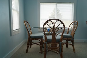Dining - Short Sands View - Spacious Beach Home, Sleeps 18, Easy Walk to Short Sands Beach (York)