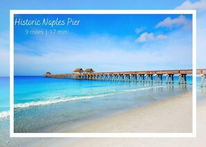 Beach nearby, sun-loungers, beach towels - 558 Sea Glass Cottage | New Pool | Mins 2 Beaches (Naples)