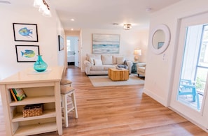 Smart TV, books, offices