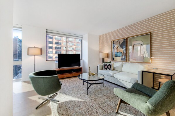 Imagen sin descripción, 1 de 10, botón