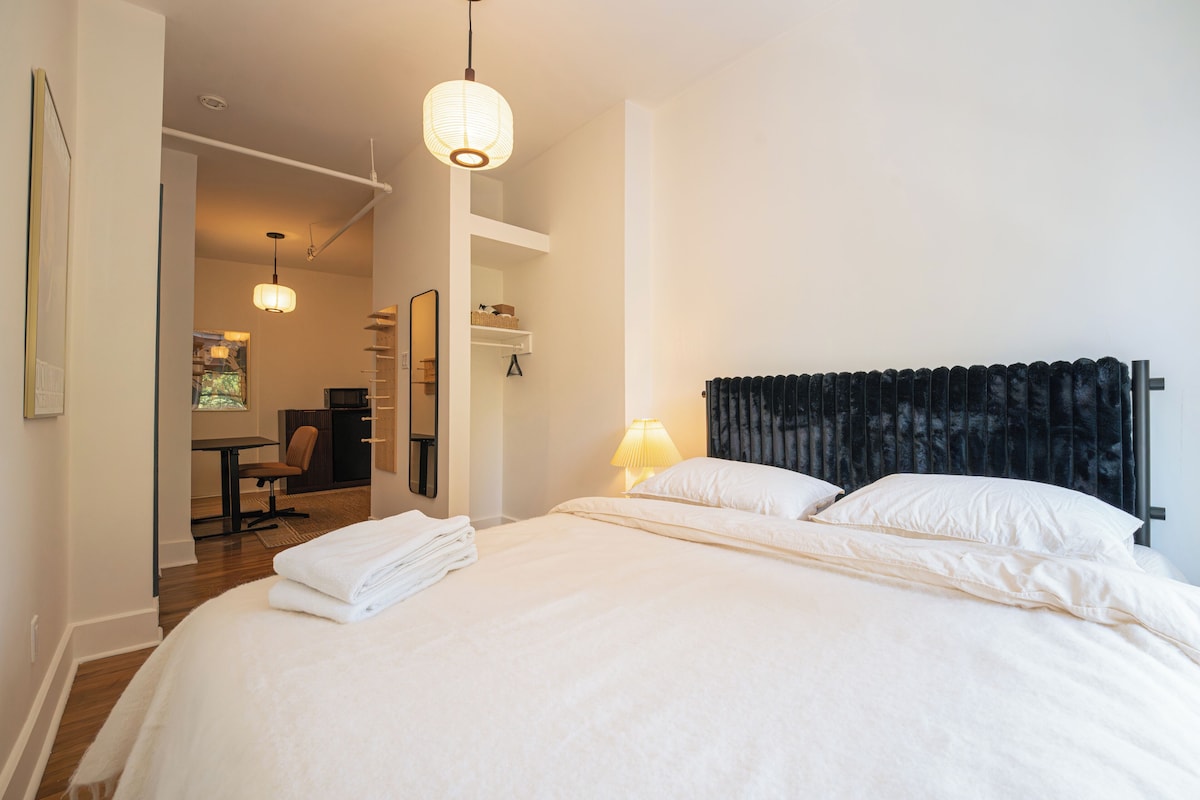Cortinas opacas y sistema de insonorización