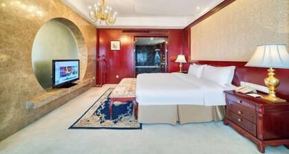 Linhai Double-Dove Peace International Hotel