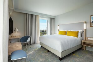 Laptop workspace, iron/ironing board, free cribs/infant beds, free WiFi - Courtyard by Marriott Paris Charles de Gaulle Central Airport (Roissy-en-France)