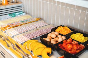 Frukostbuffé varje dag (EUR 26 per person)