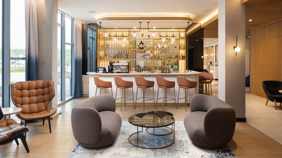 Courtyard by Marriott Paris Charles de Gaulle Central Airport