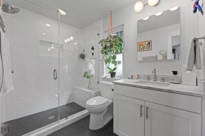 Duschwanne, Bidet