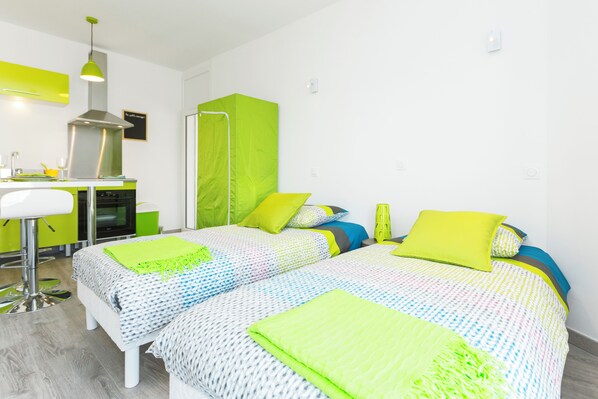 1 bedroom, iron/ironing board, WiFi, bed sheets