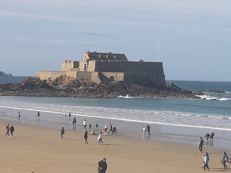 Beach. Near Mont Saint Michel