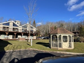 Exterior - Mountain View Hunter Home (Hunter)