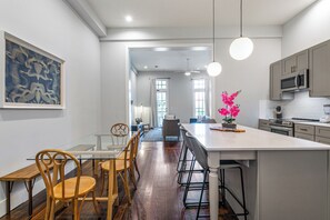 Restauration dans la chambre
