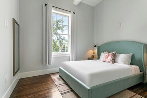 Appartement supérieur, 5 chambres | Ameublement unique