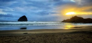 Beach nearby, beach towels