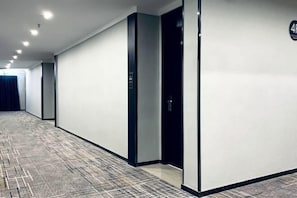 Uklassifisert bilde, 2 av 36, knapp