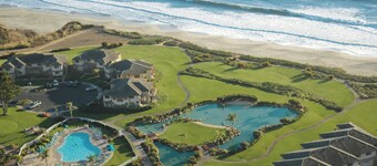 Romantic seascape ocean view villa on Monterey bay