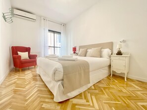 1 makuuhuone, silitysrauta/-lauta, internet