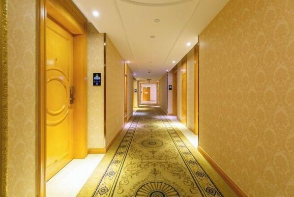 Interior - Vienna International Hotel (Shanghai New International Expo Center) (Shanghai)