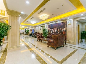 Lobby - Vienna International Hotel (Shanghai)