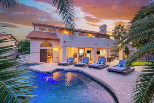 Golf Course+Heated Pool+Game Room+Putting Green