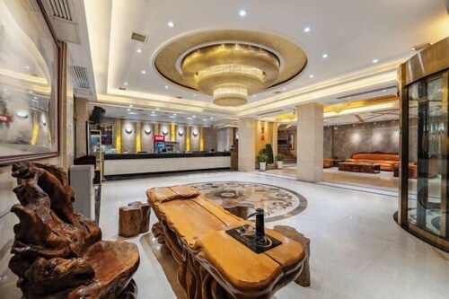 Shiji Huangting Hotel