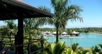 Sun Sea Surf - Stunning Fijian Villa - Your Island Getaway