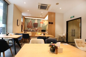 Tempat makan