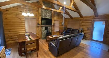 Bear Timbers log cabin on the Shenandoah River
