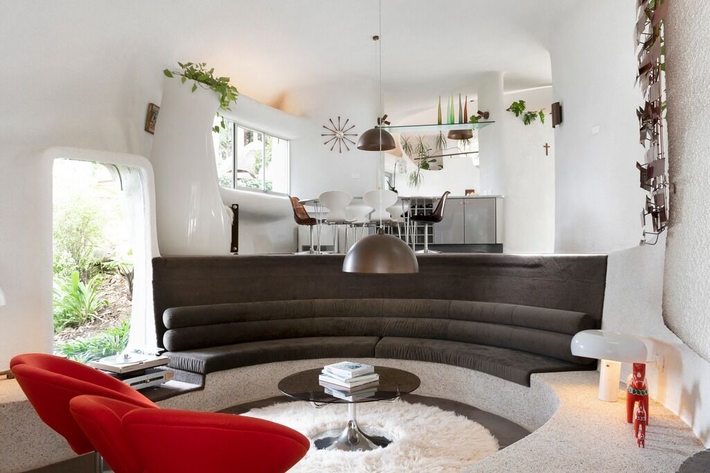 Hollander House - a mid century modern marvel