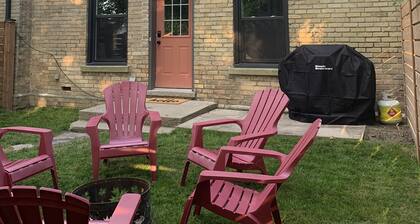 Cozy getaway, 15 minutes to Grand Bend Beach