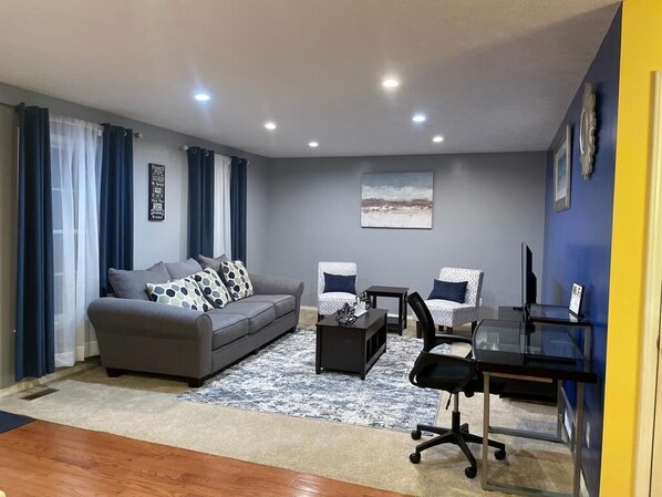 スマートテレビ、卓球台