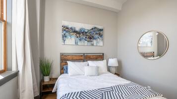 2 bedrooms, WiFi, bed sheets