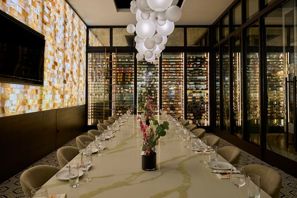 Dinner and brunch served, American cuisine