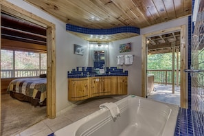 1 chambre, fer et planche Ă repasser, Wi-Fi gratuit, draps fournis