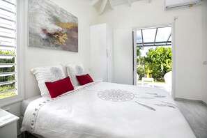 3 bedrooms, in-room safe, iron/ironing board, free WiFi