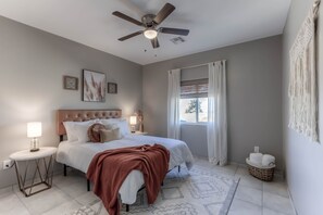 3 bedrooms, iron/ironing board, free WiFi, bed sheets