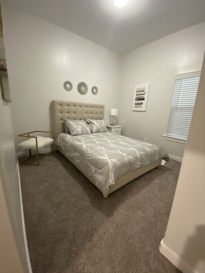 4 camere, ferro/asse da stiro, Wi-Fi, lenzuola