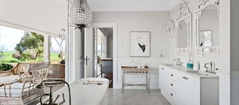 Hamptons Farm Estate Luxe Retreat and Elegant Events