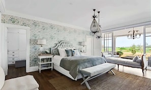 6 bedrooms, iron/ironing board, WiFi, bed sheets - Hamptons Farm Estate Luxe Retreat and Elegant Events (Wongamine)