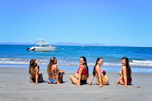 BEACH FRONT CONDO- Walk to the beach