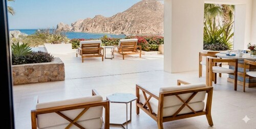 New, Oceanfront Escape, Private Pool, Jacuzzi. Can rent as 6 bedrooms