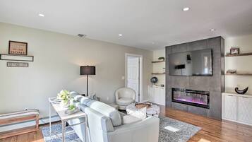 TV, fireplace, video games, DVD player