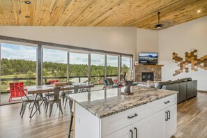 Interior - The Basecamp- Stunning 5BR Home with Hot Tub, Game Room, AC, Heated Driveway, and Valley Views! (Pagosa Springs)