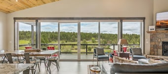 The Basecamp- Stunning 5BR Home with Hot Tub, Game Room, AC, Heated Driveway, and Valley Views!