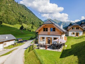 Exterior - Luxury lodge with Finnish sauna and hot tub (Donnersbachwald)