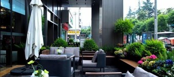 New Joy Hotel (Internatial Trade Spring Department Store Shopping)