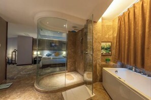 Room - New Joy Hotel (Internatial Trade Spring Department Store Shopping) (Zunyi)