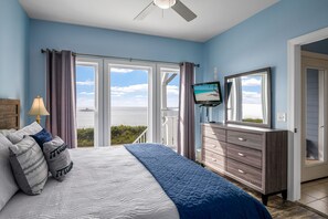 4 bedrooms, free WiFi, bed sheets