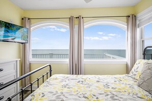 4 bedrooms, free WiFi, bed sheets