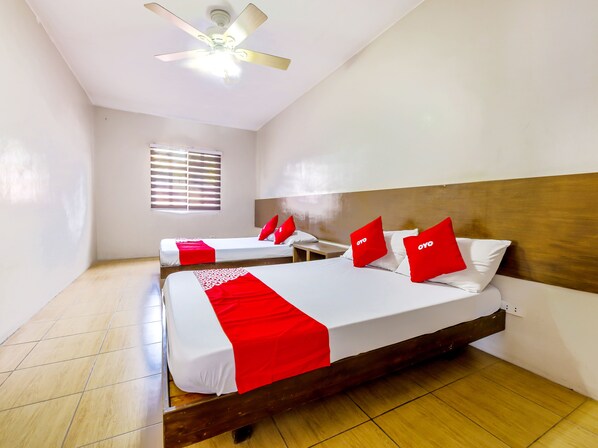 Economy Quadruple Room | Cadar katil