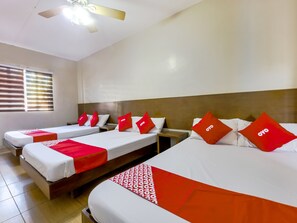 Family Studio | Bed sheets - Metro Deluxe Residences (Pasay)